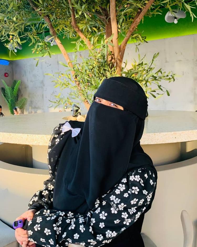 Rawda Salah - Life & Relationship Coach